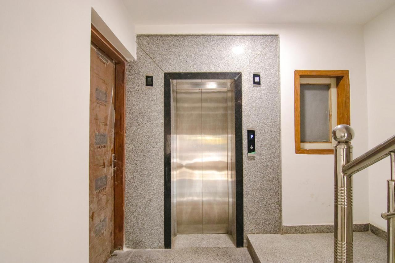 ניו דלהי Fabhotel La Serene Bnb- Ashok Vihar מראה חיצוני תמונה